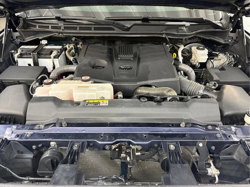 Used 2022 Toyota Tundra 1794 Edition w/ TRD Off-Road Package AWD/4WD image 29