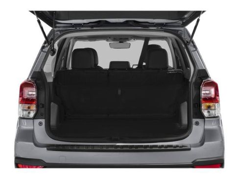 Used 2018 Subaru Forester 2.5i Touring w/ Popular Package #2 AWD/4WD image 15