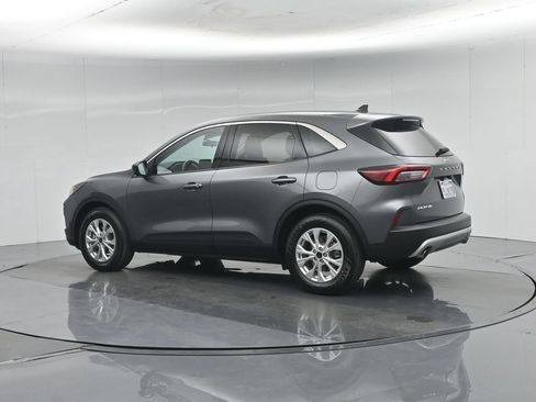 Certified 2024 Ford Escape Active FWD image 27