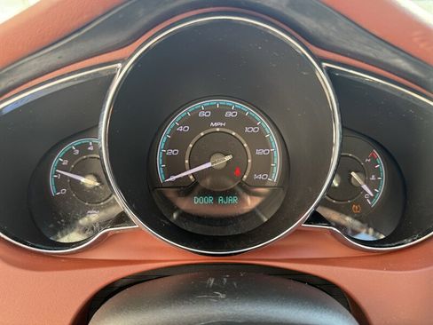 Used 2010 Chevrolet Malibu LTZ w/ HFV6 Engine Package image 14