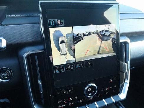 New 2026 GMC Acadia Denali w/ Super Cruise Package image 6