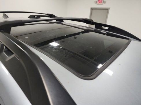 Used 2022 Subaru Ascent Touring w/ Popular Package #2A image 17