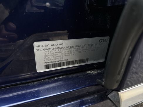 Used 2019 Audi A8 L 3.0T image 35