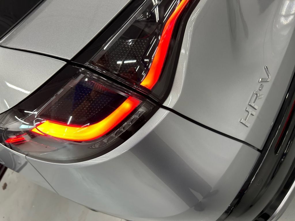New 2027 Honda HR-V EX-L image 18