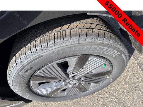 New 2025 Nissan Murano SL image 9