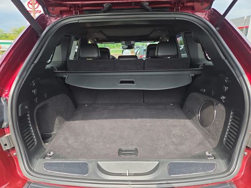Used 2018 Jeep Grand Cherokee High Altitude AWD/4WD image 30