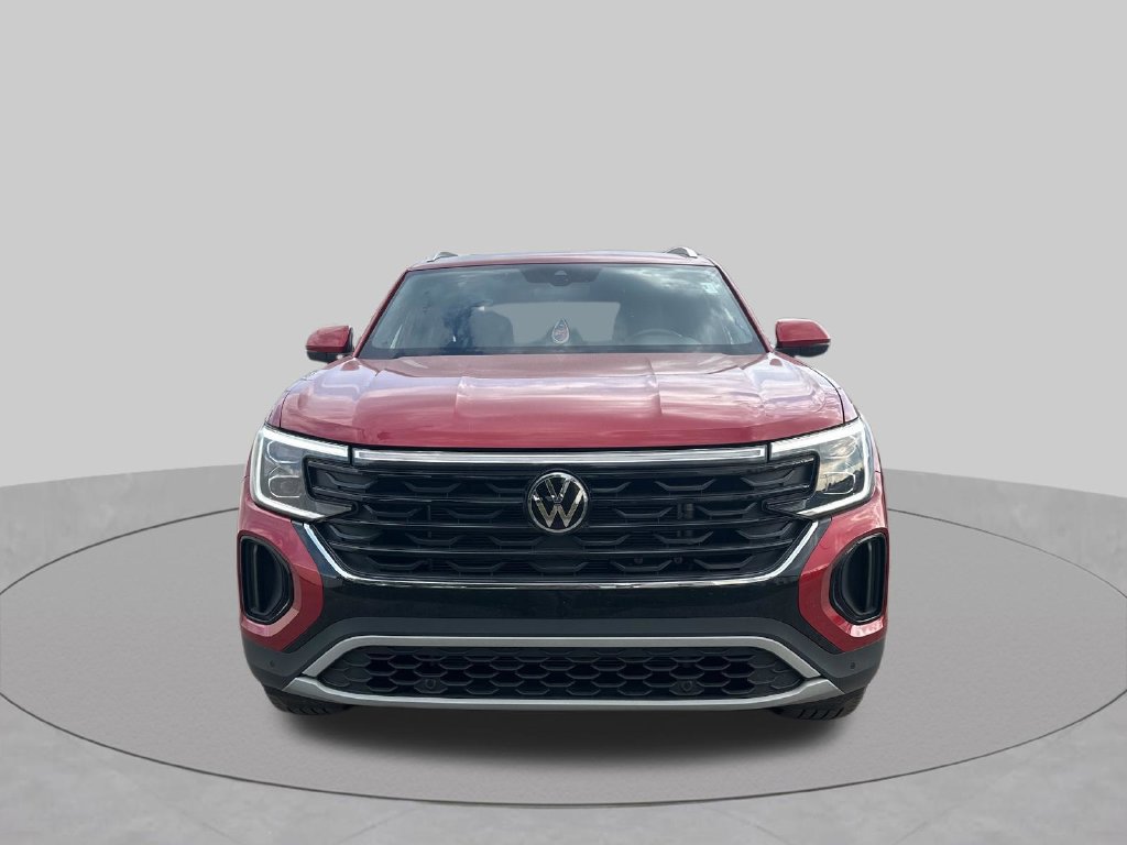 Used 2025 Volkswagen Atlas Cross Sport SE w/ Panoramic Sunroof Package FWD image 40