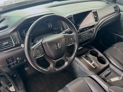 Used 2022 Honda Passport TrailSport image 13