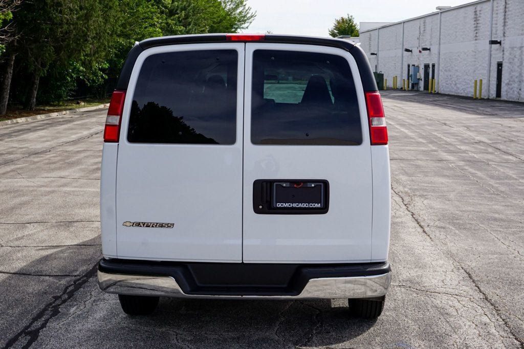 Used 2017 Chevrolet Express 3500 LT w/ LT Preferred Equipment Group RWD image 52