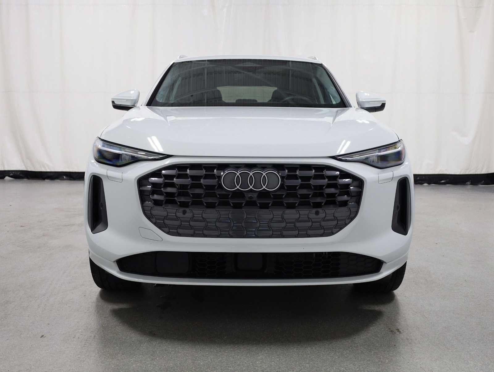 Certified 2025 Audi Q5 Premium w/ Premium Plus AWD/4WD image 14