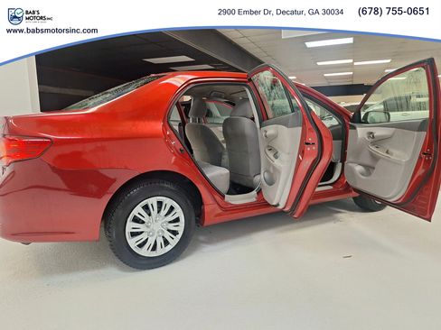Used 2010 Toyota Corolla S FWD image 17