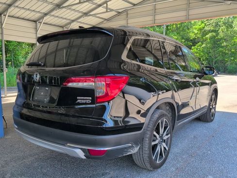 Used 2020 Honda Pilot Touring image 3