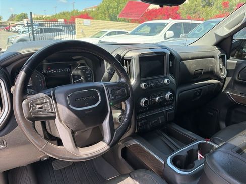 Used 2021 GMC Sierra 1500 Denali w/ Denali Ultimate Package image 11