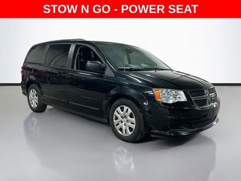 Used 2016 Dodge Grand Caravan SXT w/ Quick Order Package 29G SXT image 3