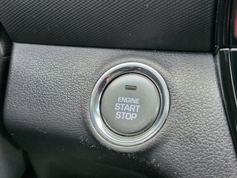 Used 2021 Hyundai Ioniq SE image 25