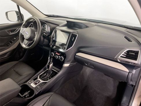 Used 2024 Subaru Forester Limited image 31