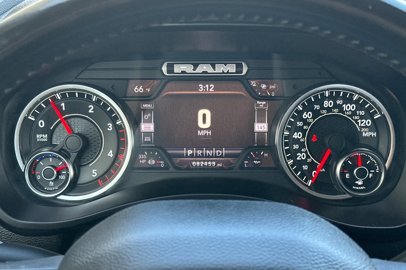 Used 2022 RAM 2500 Laramie AWD/4WD image 32