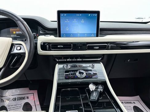 Used 2023 Lincoln Aviator Black Label w/ Dynamic Handling Package image 12