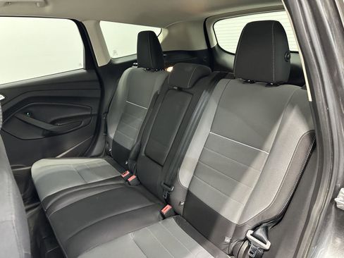 Used 2015 Ford Escape SE image 28