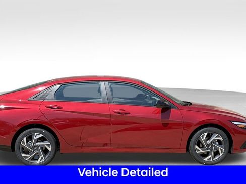 New 2025 Hyundai Elantra Sport image 3