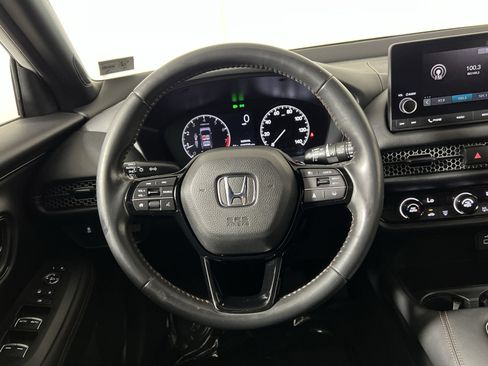 Used 2023 Honda HR-V Sport image 16