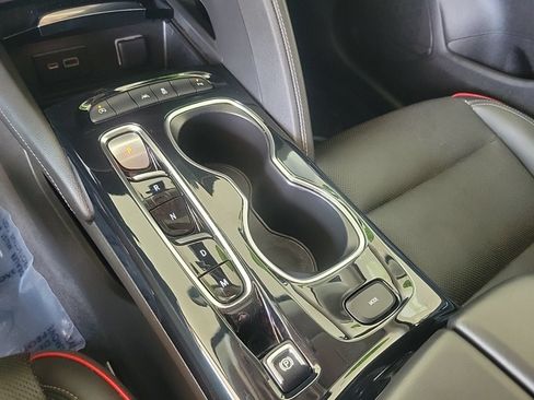 Certified 2023 Buick Envision Essence w/ Sport Touring Package FWD image 21