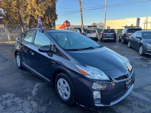 Used 2011 Toyota Prius Two image 7