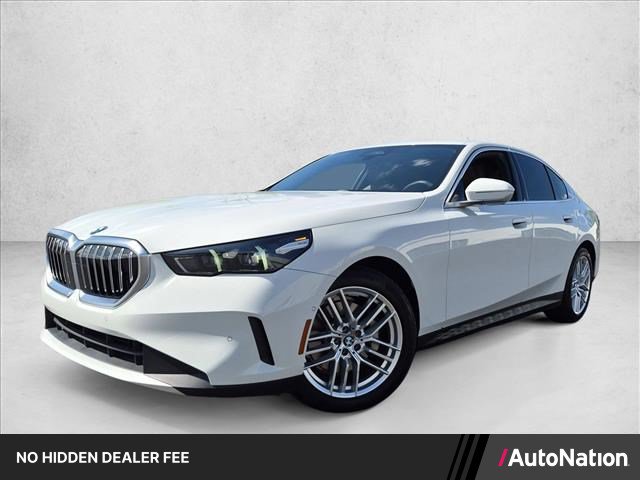 Certified 2024 BMW 530i xDrive w/ Convenience Package AWD/4WD image 1