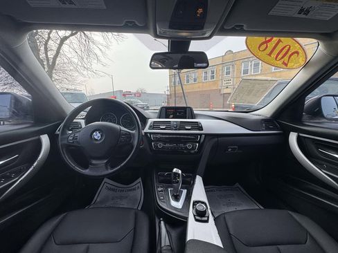 Used 2018 BMW 320i Sedan image 13