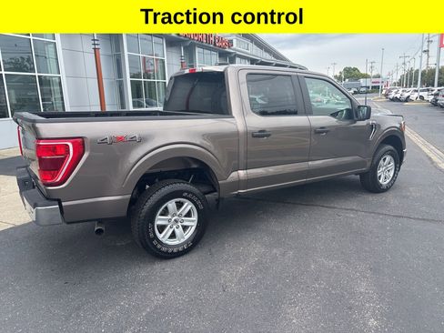 Used 2022 Ford F150 XLT image 2