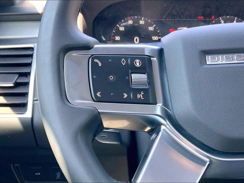 Certified 2025 Land Rover Discovery Dynamic SE AWD/4WD image 22
