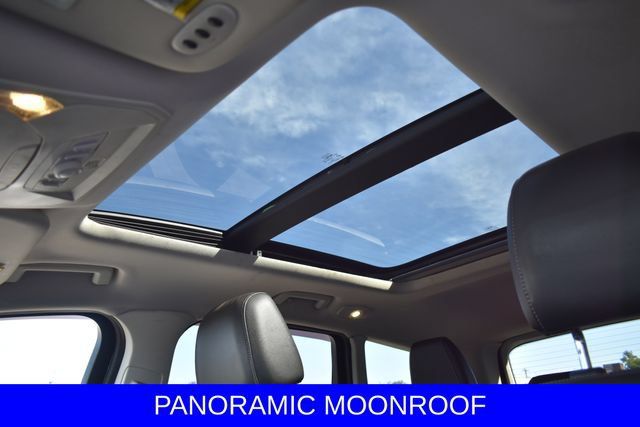 Used 2015 Ford Escape Titanium w/ Canadian Touring Package AWD/4WD image 6