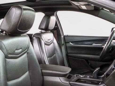 Used 2024 Cadillac XT5 Premium Luxury image 28