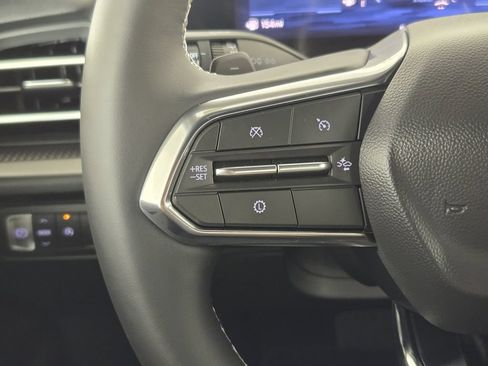 New 2026 Chevrolet Traverse LT w/ Midnight/Sport Edition FWD image 30