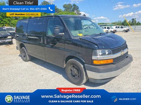 Used 2017 Chevrolet Express 2500 RWD image 5