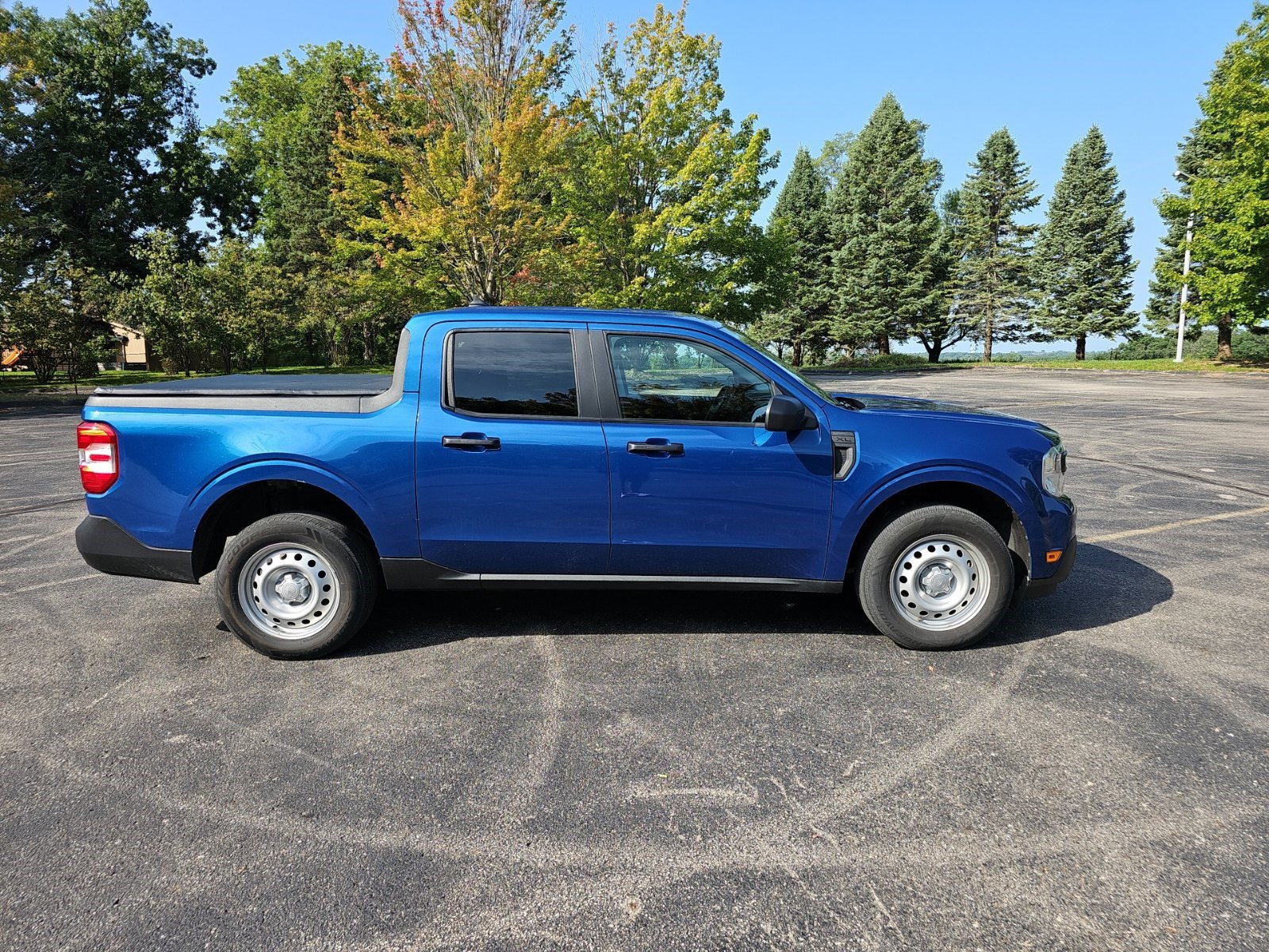Used 2024 Ford Maverick XL FWD image 7