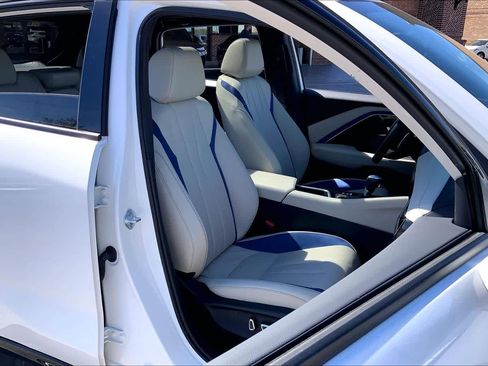 Used 2025 Acura ADX A-Spec image 9