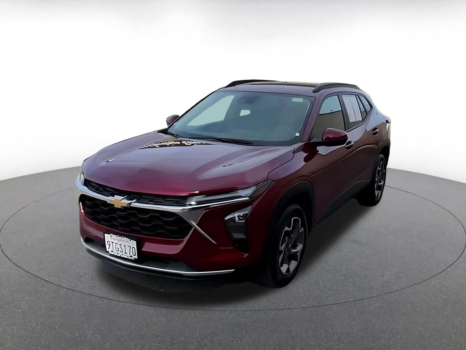 Used 2025 Chevrolet Trax LT w/ LT Convenience Package FWD image 6