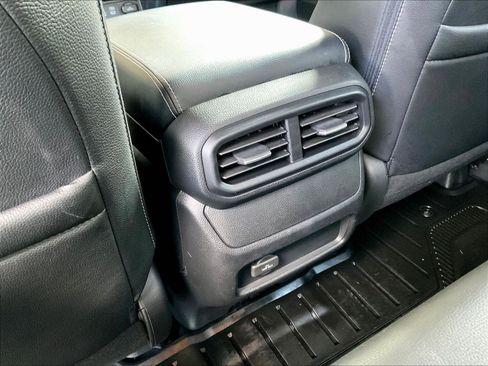 Used 2024 Honda Ridgeline RTL image 11