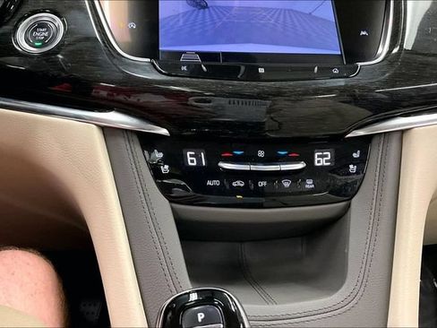 Used 2020 Cadillac XT6 Premium Luxury AWD/4WD image 30