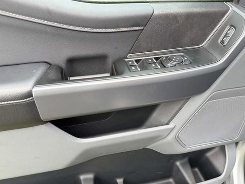 Used 2025 Ford F150 XLT w/ Equipment Group 301A Standard image 18