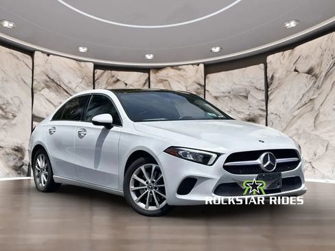 Used 2020 Mercedes-Benz A 220 image 3
