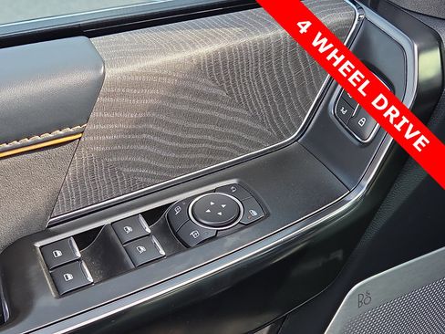 Used 2022 Ford F150 Platinum w/ Equipment Group 701A High image 13