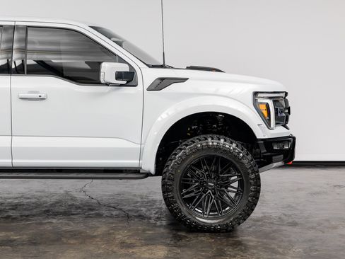 Used 2025 Ford F150 Raptor w/ Equipment Group 803A Raptor R AWD/4WD image 24