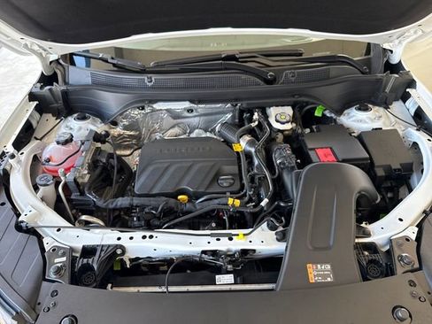 New 2026 Chevrolet Trax LT w/ LT Convenience Package FWD image 20