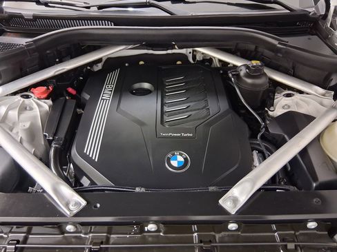 Used 2020 BMW X6 sDrive40i w/ M Sport Package image 37