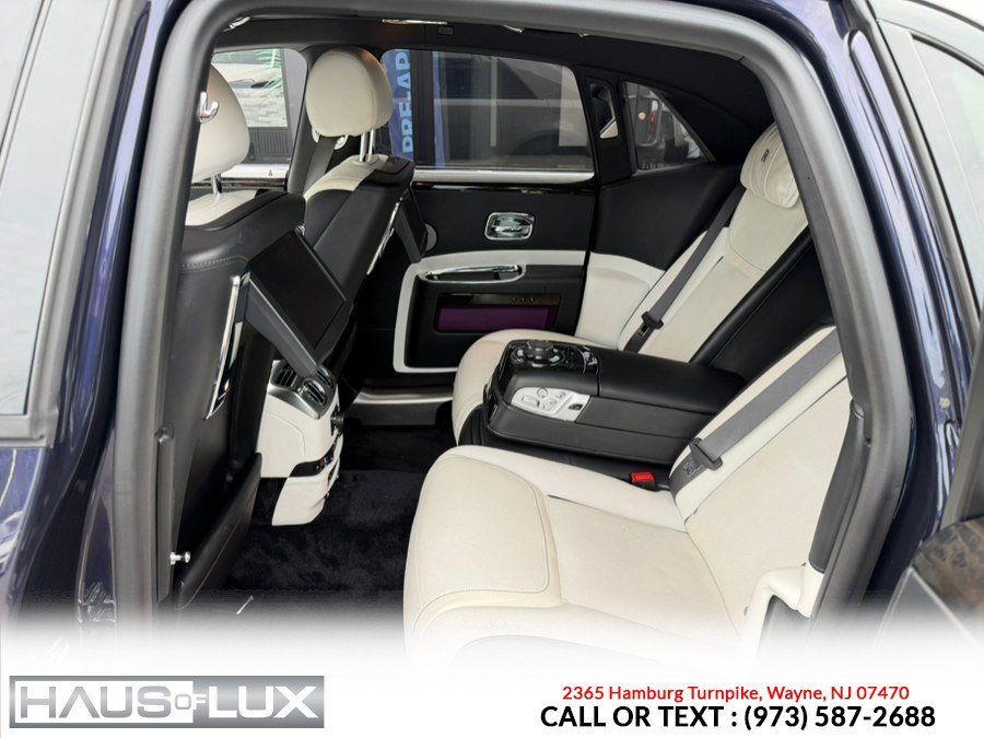 Used 2018 Rolls-Royce Ghost RWD image 21