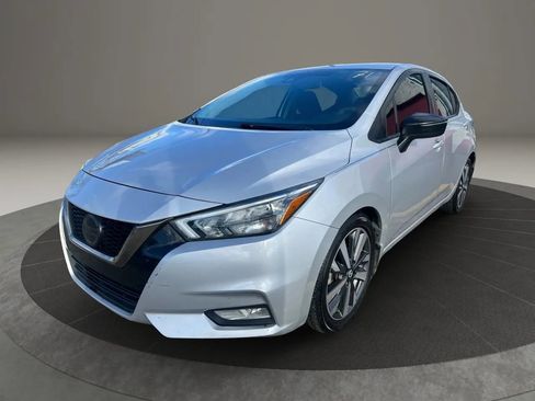 Used 2020 Nissan Versa SR image 1
