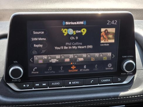Used 2023 Nissan Rogue SL FWD image 28