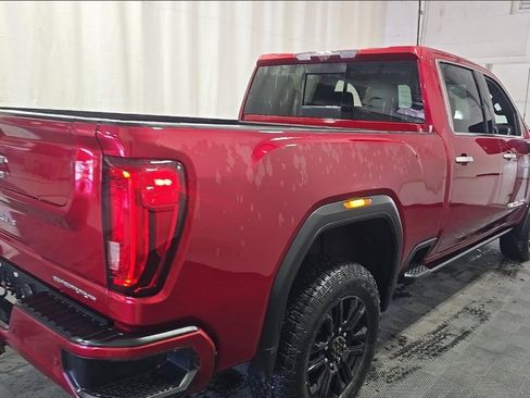 Used 2022 GMC Sierra 2500 Denali w/ Denali Ultimate Package AWD/4WD image 4